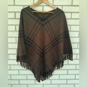 Burberry shawl poncho merino cashmere wool sweater nova check